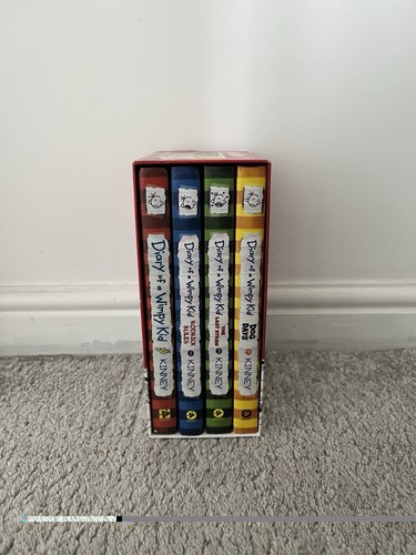 Diary wimpy kid box - a, set
